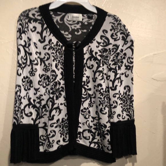 Neiman Marcus Exclusive evening sweater. Size M - Picture 1 of 6